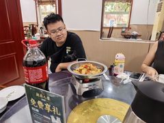 -湖南人家湘菜馆(镇江路店)