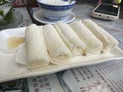 -周大娘牛乳(旧寨古村总店)