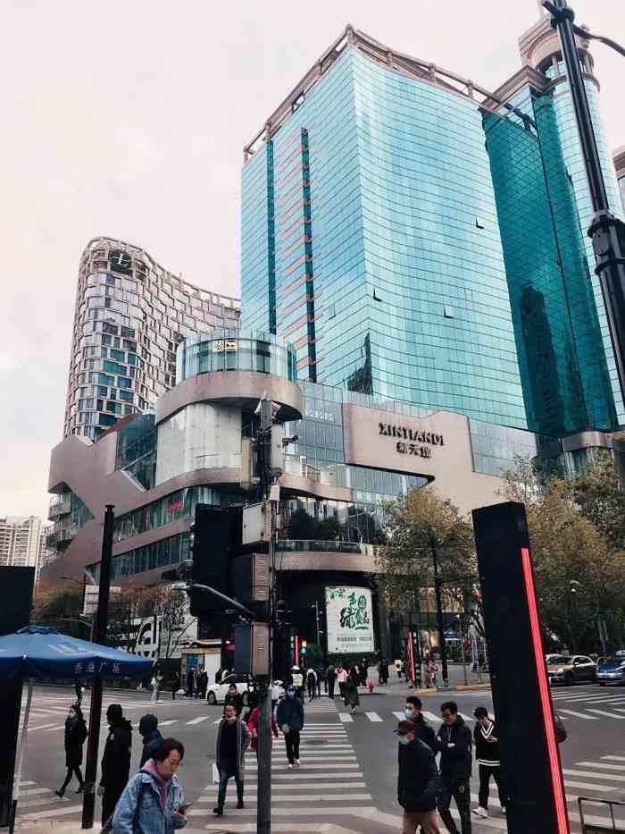 apple零售店(香港广场店)-"虽然苹果的东西很贵,但是他的服务也真的很