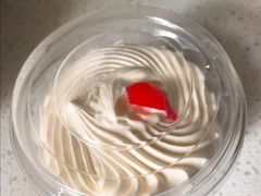 -红宝石·鲜奶小方·海派西点房(南丹店)