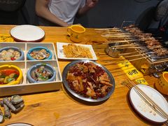 -喝丢一只鞋海鲜烧烤·海肠捞饭(文体街店)