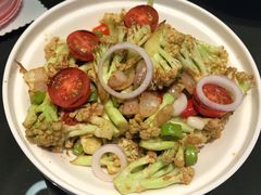 -鸿星花园酒家(银亿家园店)