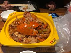-多嘴肉蟹煲(万达店)