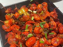 -巴厘龙虾·榜首油焖大虾(音乐学院·沿江酒馆店)