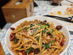 -巴扎美食·新疆菜·西域歌舞表演餐厅(新疆大厦店)