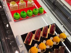 -Salon de The de Joel Robuchon(外滩18号店)