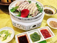 草原手把肉-德乐海蒙餐
