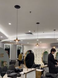 点击看大图 -八佰伴8008星级形象店