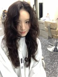 -Hair Co.一间沙龙