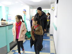 -上海和平眼科医院