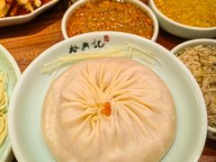 -裕兴记•蟹黄面馆(人民广场店)