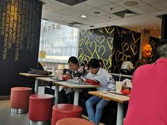 大堂-麦当劳(佛山流行前线店)