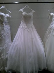 android_upload_pic-Color卡诺婚纱礼服馆(南京严选店)