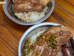 -梁阿婆廿年老牌扣肉糯米饭