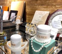 点击看大图 -THE QUEEN(北京店)