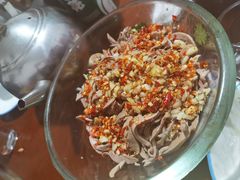 -昱龙大盆牛蛙馆(三兴街总店)