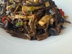 -山海经·海边人家 海鲜新青岛菜(扬州路店)