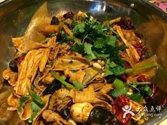 -拿渡麻辣香锅(龙旗购物中心店)