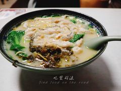 -明呈黄鱼面馆(斜土路店)