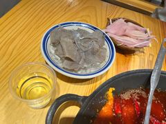 -乐闹闹重庆火鍋(民治店)