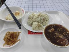 -陈寔包子王·卤煮小肠·京味小吃(龙潭店)