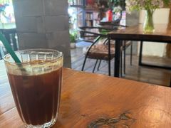 -蓝壁虎咖啡酒馆