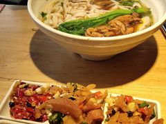 -湘人龙记老长沙米粉(华普国际大厦店)