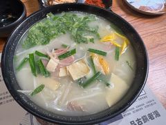 -束河人家(南锣鼓巷店)