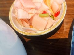 -有红鸡毛店·川菜(建设路店)