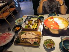 -椰子湾·海南火锅·糟粕醋·椰子鸡(正大广场店)