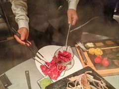 -左庭右院鲜牛肉火锅黑金店(陆家嘴中心店)