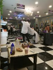 点击看大图 -BHG Hair Salon
