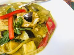 -Thai Pothong Restaurant