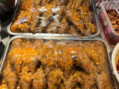 -爆炸头阿姨小四川正宗川味小吃(无任何分店)