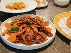 -闫府私房菜·百年鲁菜(恒隆店)