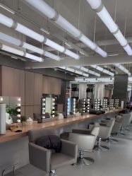 -Z.X HAIR SALON张新美业