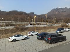 -九鼎铁刹山风景区
