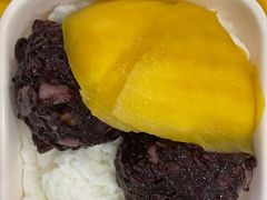 芒果椰汁黑糯米甜甜-满记甜品(金唐购物中心店)