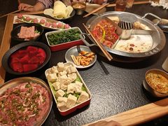 -晓宇重庆火锅(西安荟聚店)