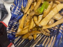 -万岛日本料理铁板烧(万泰国际店)