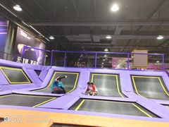-Tenker Club弹刻极限主题公园 · 蹦床 · 团建 · 生日派对(大关店)