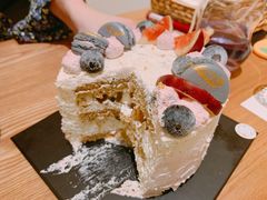 -小苍兰风铃草·礼物蛋糕(沈阳店)