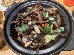 -云海肴·汽锅鸡·云南菜(天山百盛优客店)