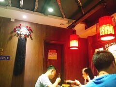 -张氏宽窄巷成都名小吃(茂业百货华强北店)