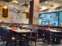 大堂-华盛园卷子王农家菜水库鱼