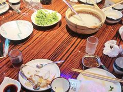 -蚝堡海鲜·威海菜·海肠捞饭·烧烤·亚洲吃蚝公司(幸福门店)