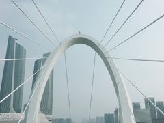 -南京眼步行桥