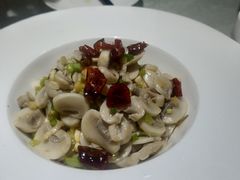 -品味居·首店·大连鲜活海鲜大连菜(东港店)