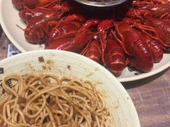 -巴厘龙虾·榜首油焖大虾(音乐学院·沿江酒馆店)