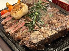-斯普汇生蚝牛排馆(中骏世界城店)